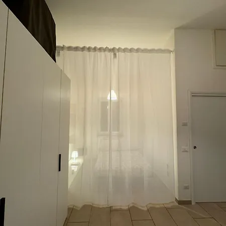 Cozy Open Space Near Rho Fiera & Milan Apartment